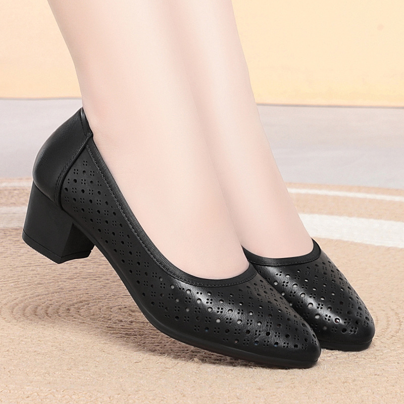 Beige Mary Jane Shoes With Adj - Ankle Strap Heels บทวิจารณ์และราคา