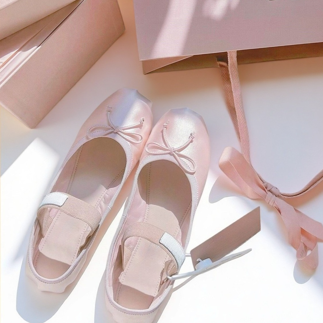 26SS Luxury Ballet Flats, Wome - Women'S Shoes Professional บทวิจารณ์และราคา