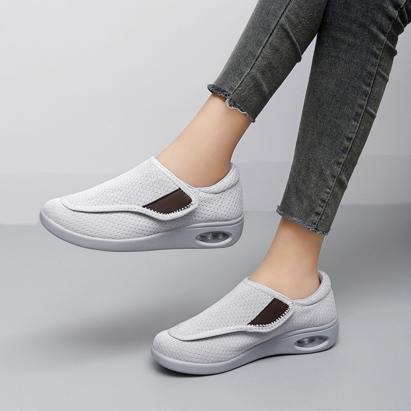 Diabetes Shoes Women Big Wide  - Women'S Shoes For Bunions บทวิจารณ์และราคา