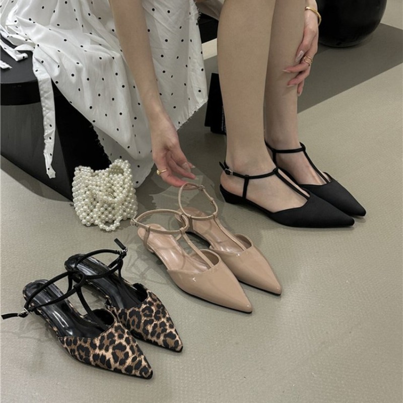 Womens Pointed Toe T-Strap Kit - Ankle Strap Heels บทวิจารณ์และราคา