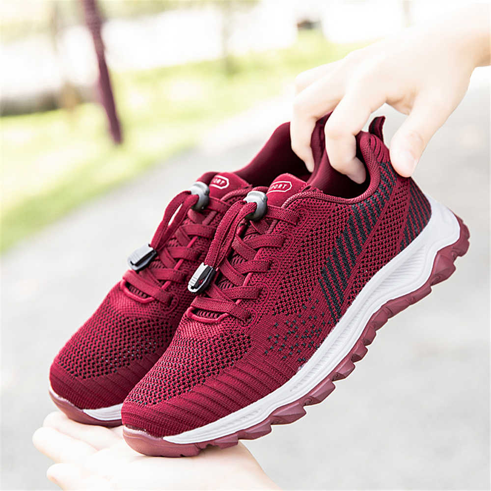 Sumer Two Strips Brown Women's - Women'S Shoes Size 40 In Us บทวิจารณ์และราคา