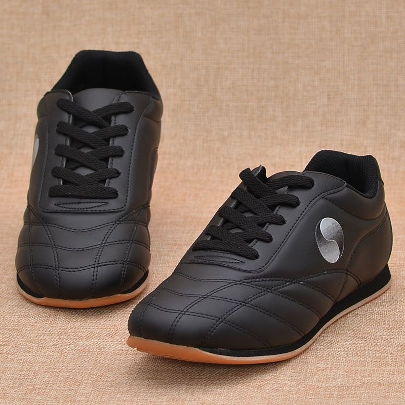 2026 New Spring Martial Arts S - Women'S Shoes Vs Men'S Size บทวิจารณ์และราคา