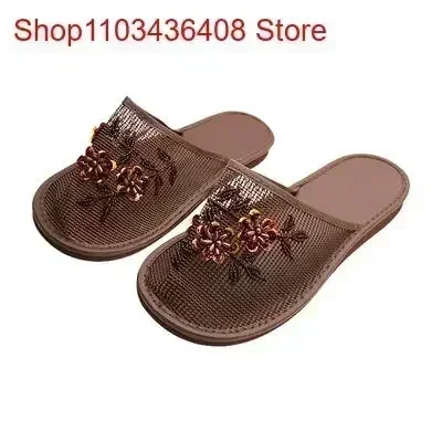 Women Stylish  Floral Slippers - Mule Slip On บทวิจารณ์และราคา